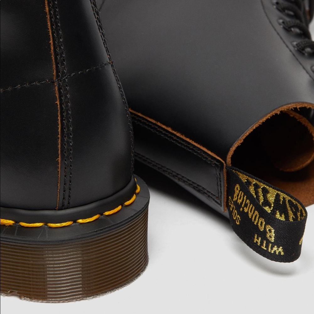 EXTREMELY RARE Dr. MARTEN BOOTS